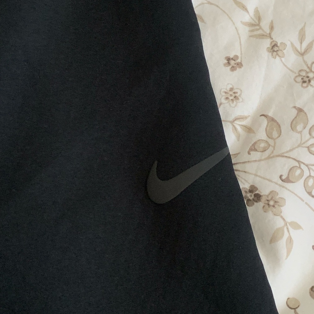 Nike Dri Fit Zip Up - Picture 6 of 7